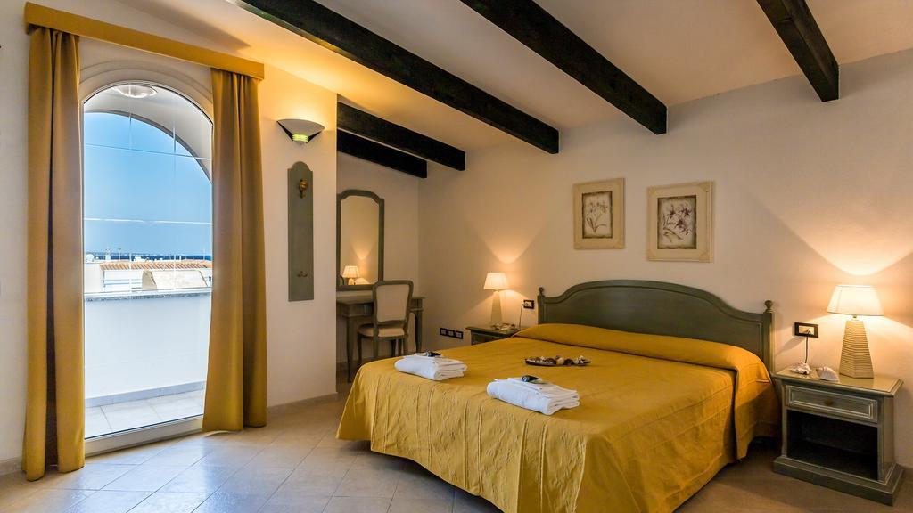 Hotel Cala Di Seta 칼라세타 객실 사진